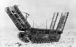 Armoured Ramp Carrier - ARK  Broslagningskampvogn