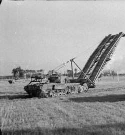 Small Box Girder Bridge - SBG  Broslagningskampvogn